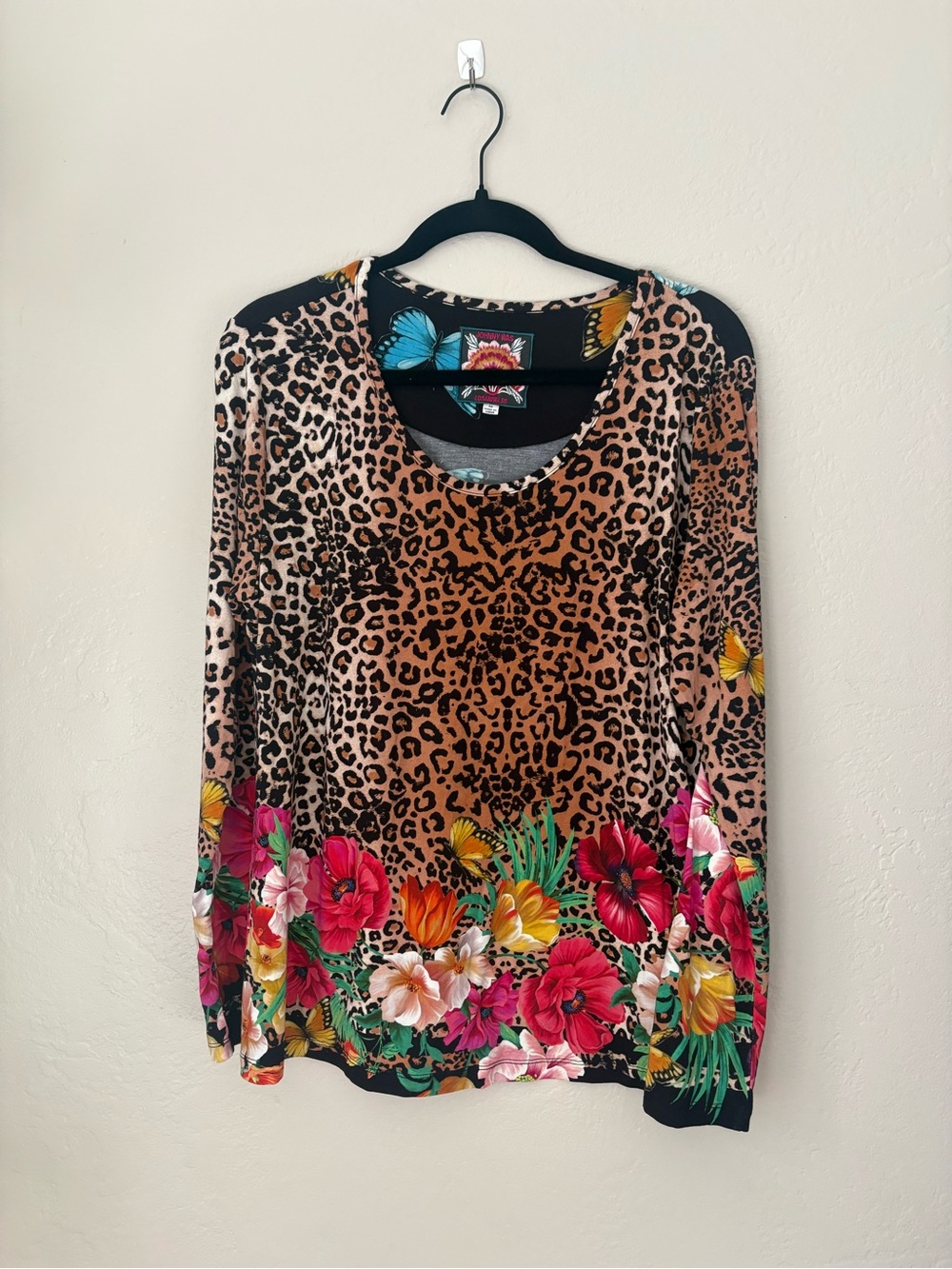 Johnny Was Top Womens M Sandra Scarf Cheetah Butterflies Floral Print BOHO